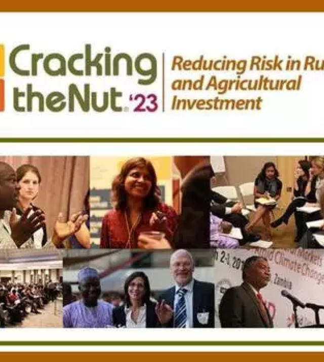 Graphique promotionnel pour Cracking the Nut 2023 présentant une série d'images de personnes assistant à une conférence.